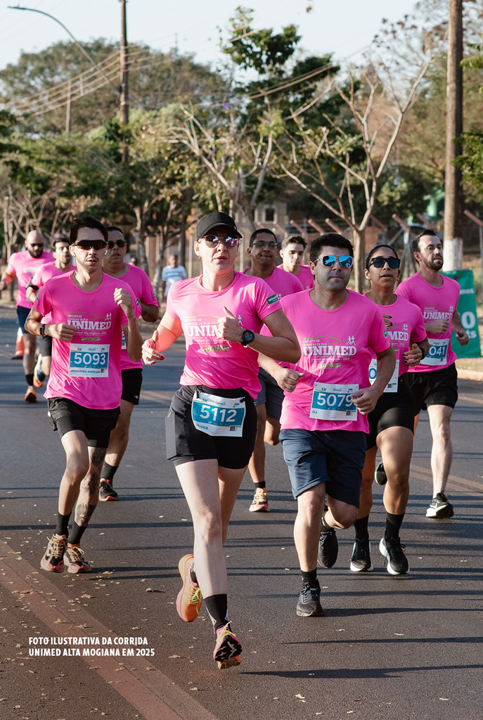 Atletas largando na Corrida Unimed Alta Mogiana