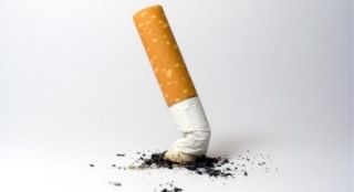 Combata o cigarro: apague esse hábito da sua vida.