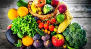 Aprenda a receita da longevidade com vegetais e frutas.